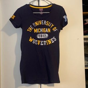 PINK Victoria’s Secret collegiate collection University of Michigan T-shirt